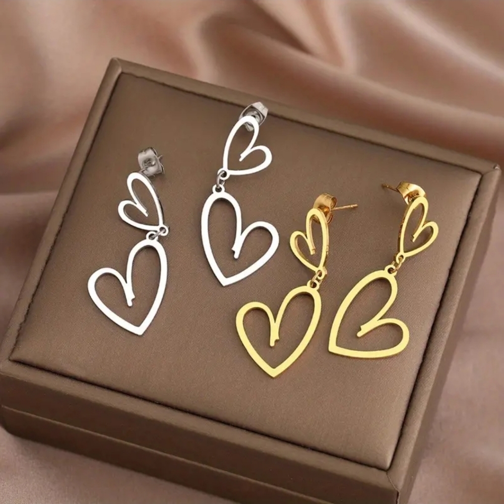 NEW!  Double hollow heart earrings